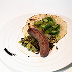 大和豚の自家製サルシッチャと豆のクレスペッレ　トリュフの香り