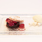 アメリカンチェリーのキャラメリゼとダッコワーズ