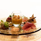 スペシャルな前菜盛り合わせ